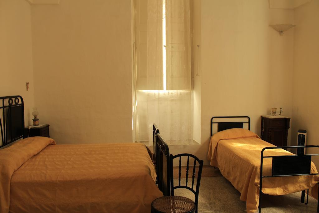 갈리아노델카포 Palazzo Bitonti B&B 객실 사진