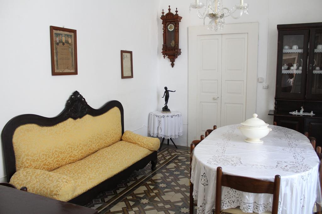 갈리아노델카포 Palazzo Bitonti B&B 외부 사진